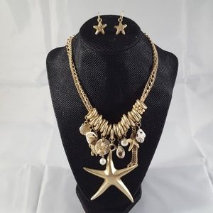 JL Designs Gold Tone Seashell Necklace and Earring